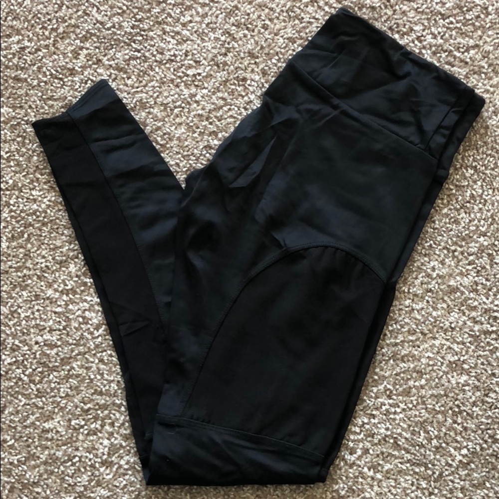 Black Onzie Leggings with Mesh Cut Outs (S/M)